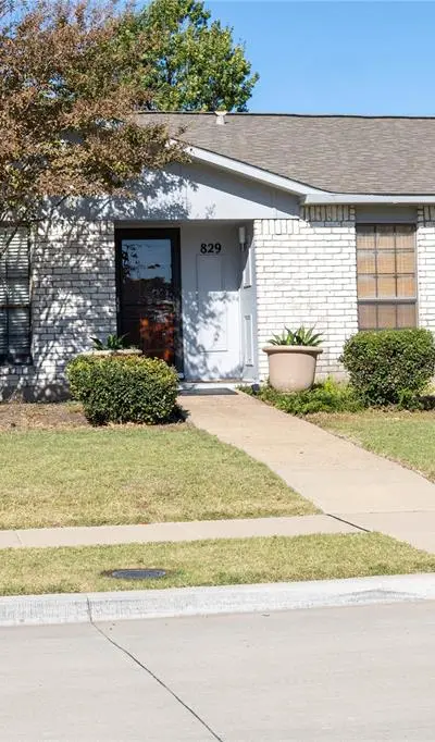 829 Cambridge Drive, Plano TX 75023 - Photo 2