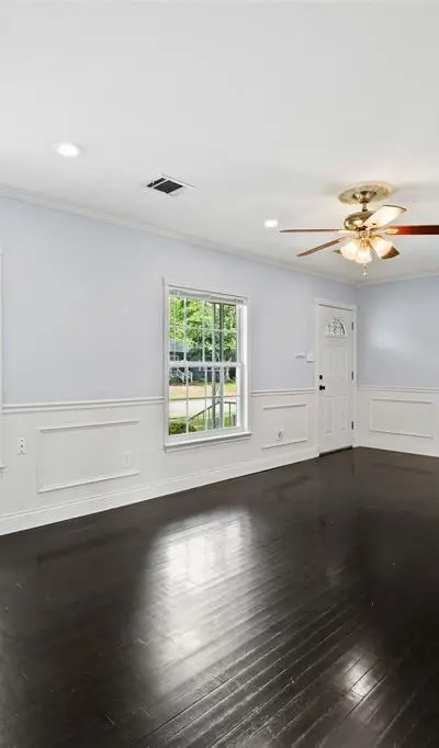 1804 Stewart Drive, Arlington TX 76013 - Photo 5