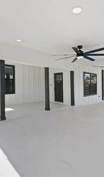 300 Steinman Avenue, Dallas TX 75203 - Photo 4
