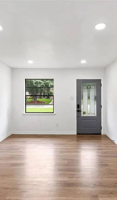 4709 Richards Terrace, Fort Worth TX 76115 - Photo 2