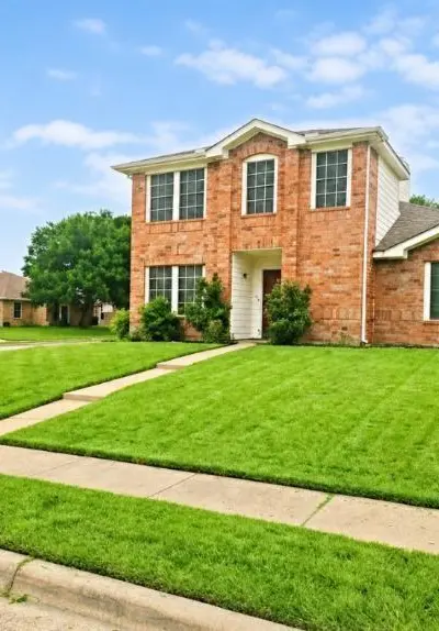 2471 Mallory Lane, Lancaster TX 75134 - Photo 2