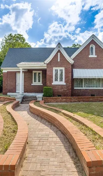 711 S Rosemont Avenue, Dallas TX 75208 - Photo 2