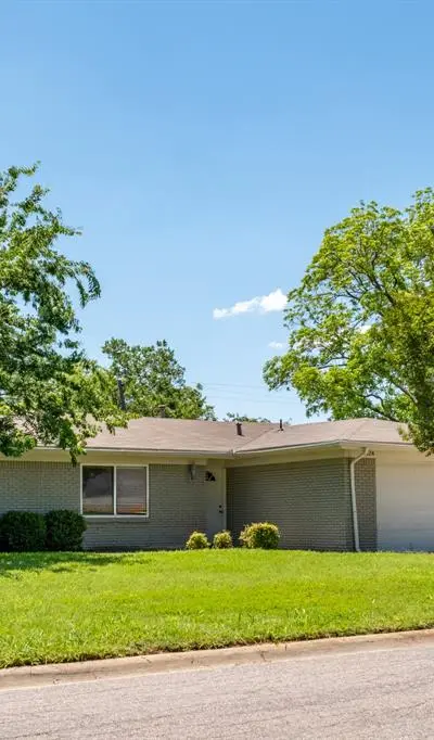 7024 Shauna Drive, North Richland Hills TX 76180 - Photo 2