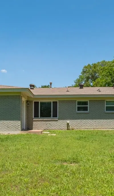7024 Shauna Drive, North Richland Hills TX 76180 - Photo 5