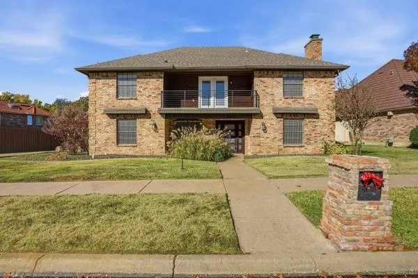 2015 Wimbledon Drive, Arlington TX 76017