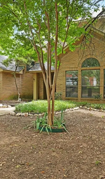 1929 Highland Park Circle, Denton TX 76205