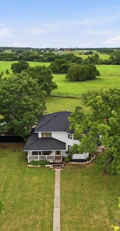 2182 Sunflower Road, Paradise TX 76073