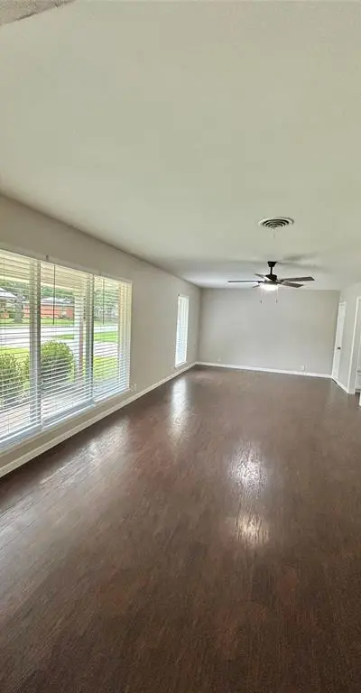 306 Line Drive, Gainesville TX 76240 - Photo 5