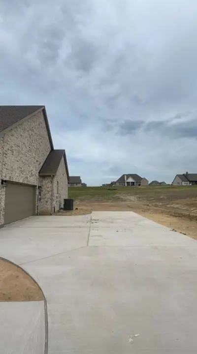 709 Water Side Drive, Van Alstyne TX 75495 - Photo 3