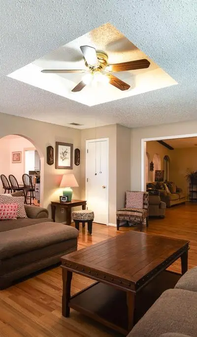 1315 Aldenwood Drive, Dallas TX 75232 - Photo 2