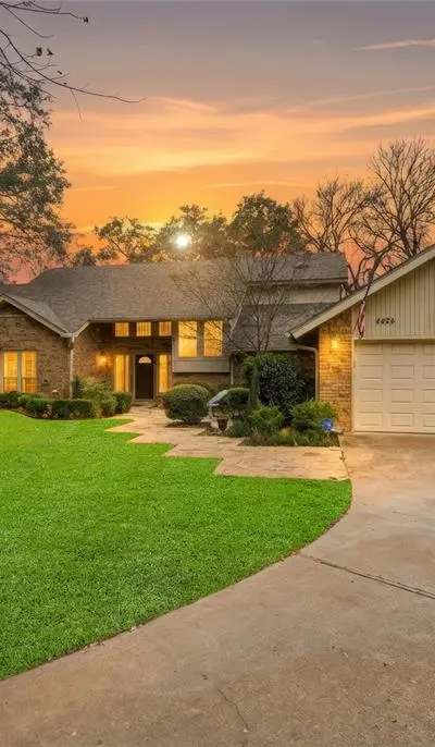 4424 Westridge Avenue, Fort Worth TX 76116