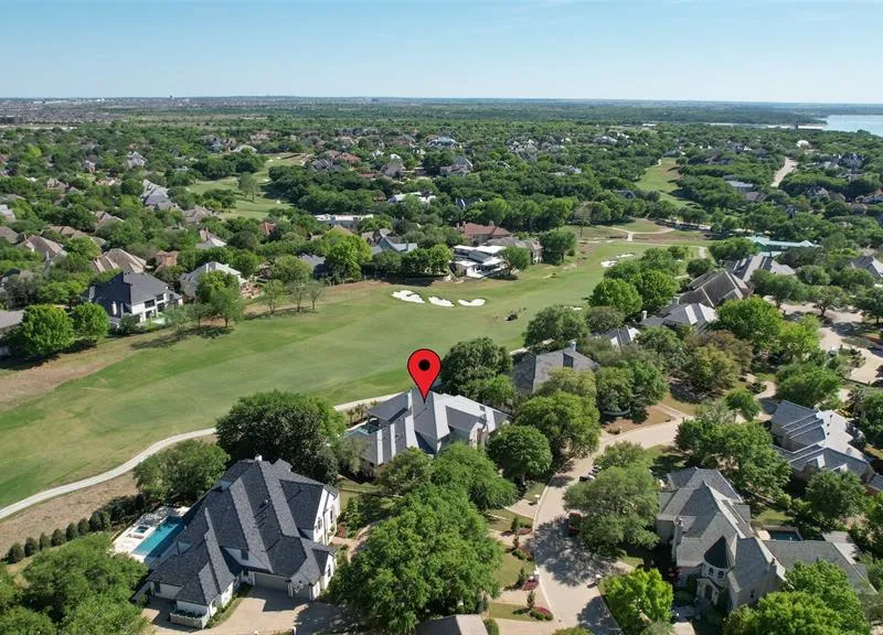 6609 Sahalee Drive, Fort Worth TX 76132