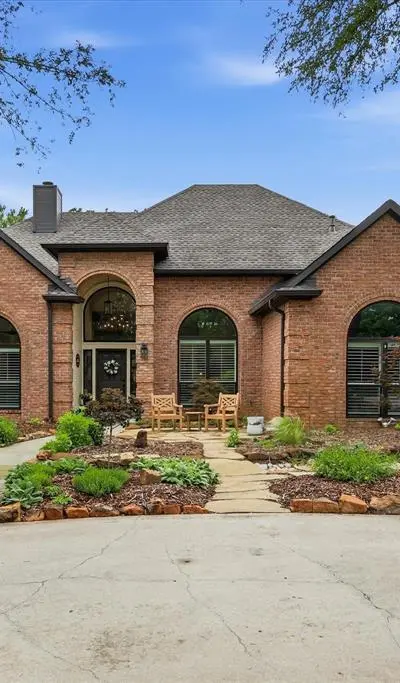 101 W Oak Shores Drive, Cross Roads TX 76227 - Photo 2