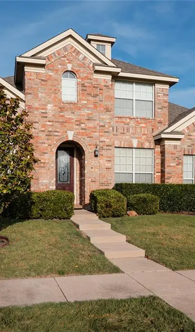 1444 Mercury Lane, Lancaster TX 75134 - Photo 2