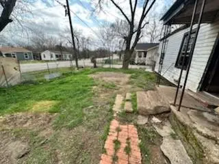 815 Kissell Road, Wilmer TX 75172 - Photo 2