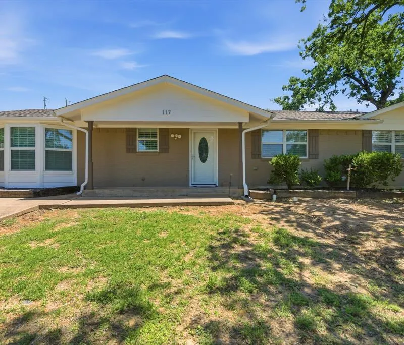 117 Bryan Street, Jacksboro TX 76458