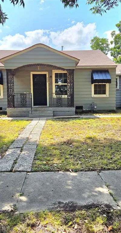 200 S Preston Street, Wolfe City TX 75496
