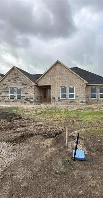 215 Regina Street, Celeste TX 75452