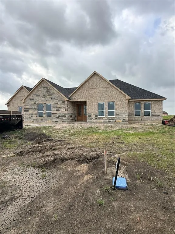 215 Regina Street, Celeste TX 75452