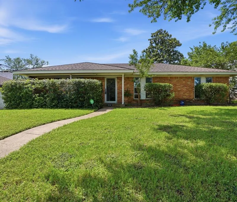 1910 Dancliff Drive, Dallas TX 75224