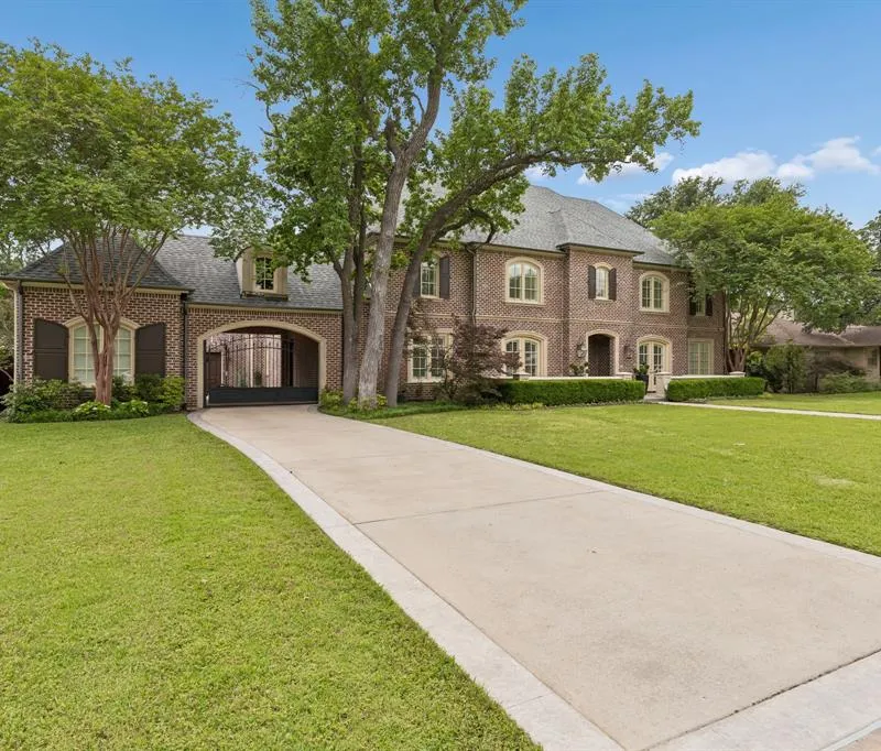 4234 Williamsburg Road, Dallas TX 75220