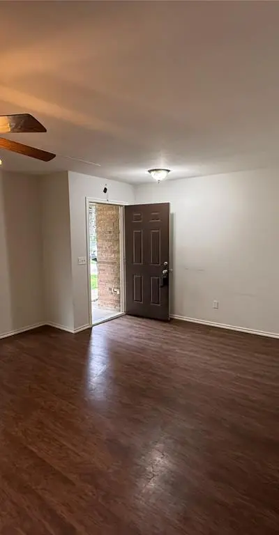 10937 Rockstone Drive, Balch Springs TX 75180 - Photo 4