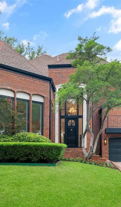 5919 Club Hill Place, Dallas TX 75248