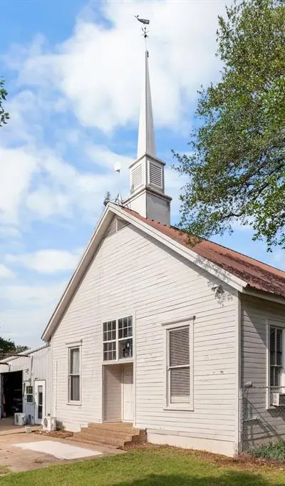 487 Number Ten Downing Street, China Spring TX 76633 - Photo 2