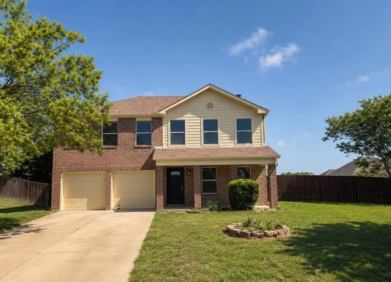 501 Coral Reef Lane, Glenn Heights TX 75154