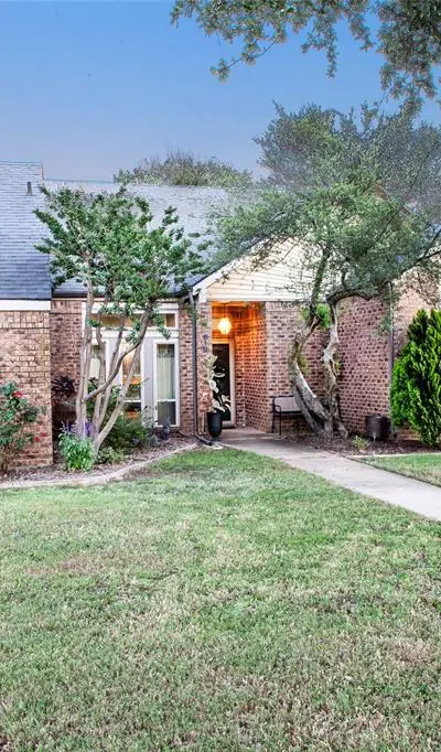 810 Highland Hills Lane, Highland Village TX 75077