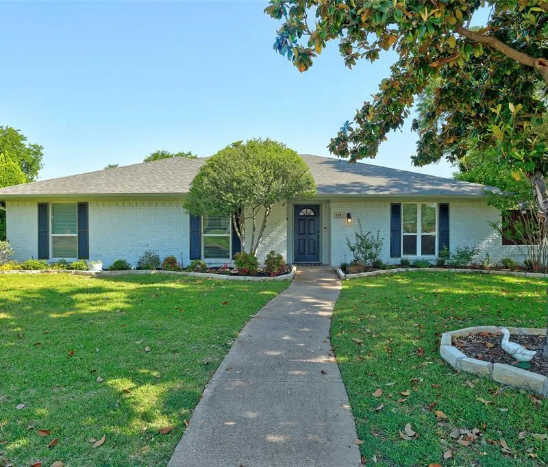 1911 University Drive, Richardson TX 75081