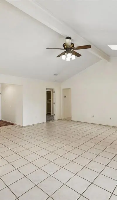5401 Oak Branch Drive, Arlington TX 76016 - Photo 3