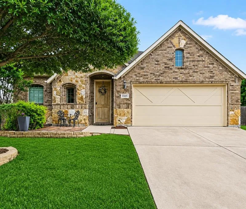 2525 Open Range Drive, Fort Worth TX 76177