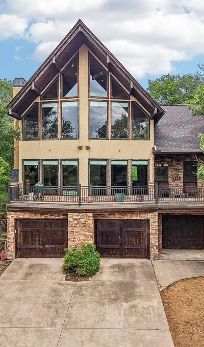 9205 Old Cross Timbers Road, Flower Mound TX 75022