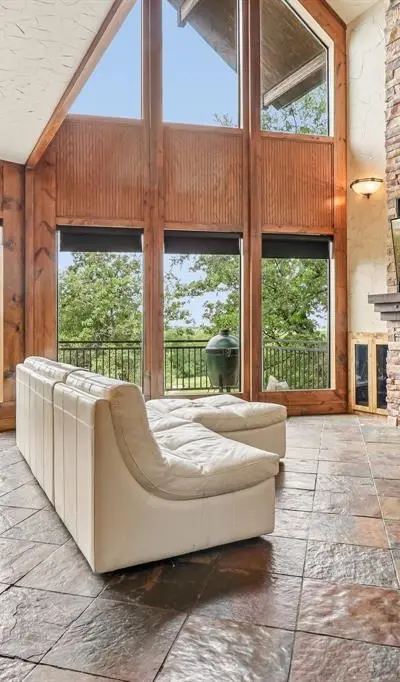 9205 Old Cross Timbers Road, Flower Mound TX 75022 - Photo 2