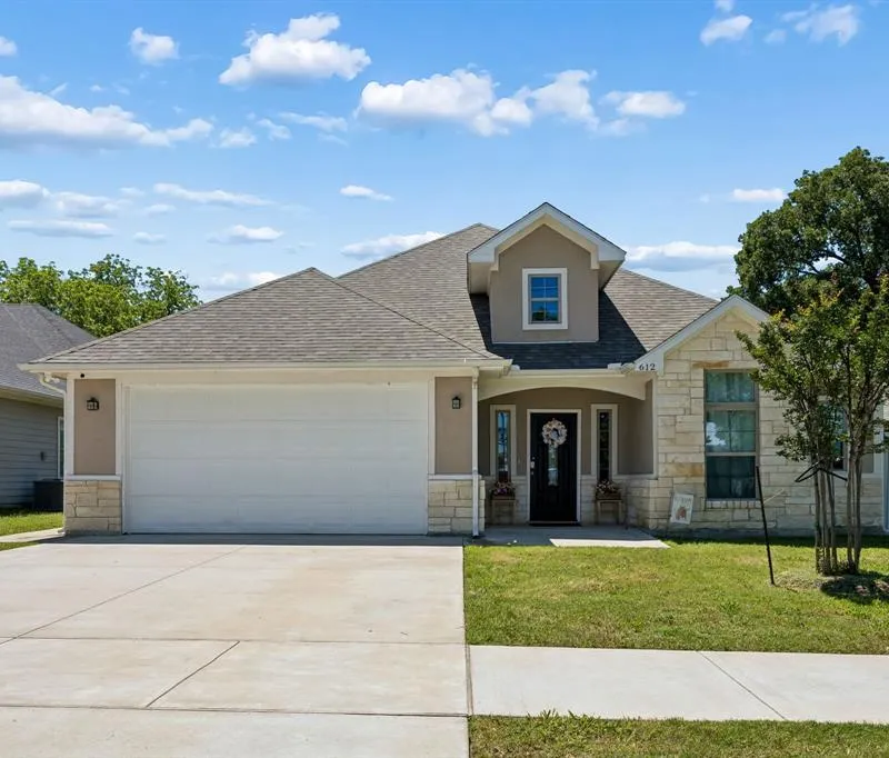 612 N Frisco Road, Sherman TX 75090
