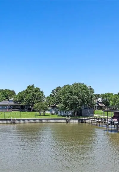 1301 Oak Hill Drive, Kemp TX 75143