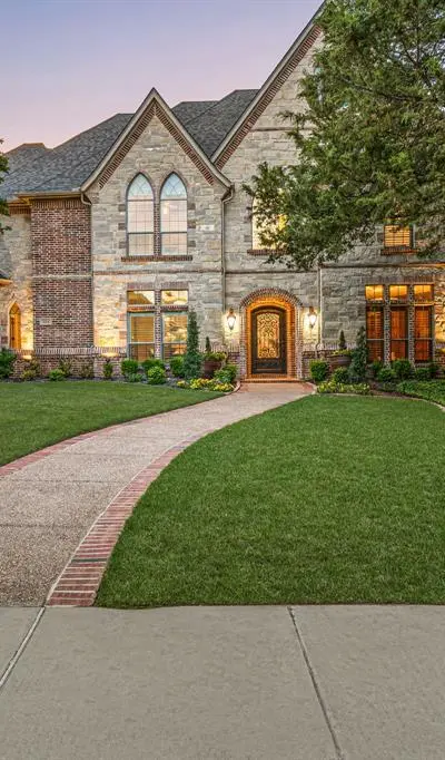 324 Oak Pointe Lane, Southlake TX 76092