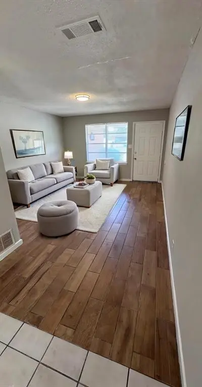 3879 Freddie Street, Fort Worth TX 76119 - Photo 3