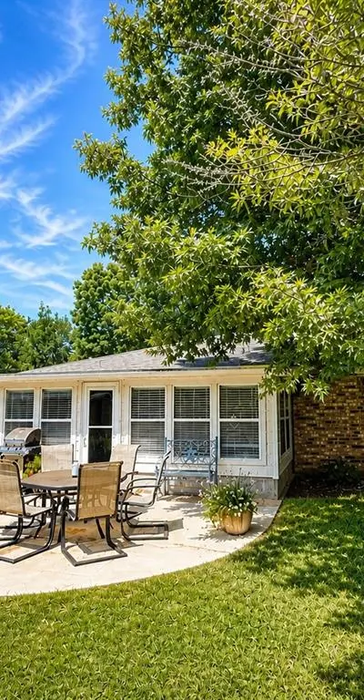 1207 Friona Street, Bowie TX 76230 - Photo 4