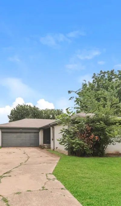 1718 Joan Drive, Dallas TX 75217
