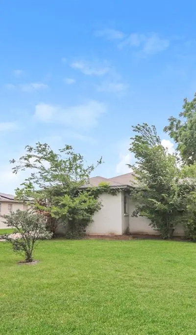 1718 Joan Drive, Dallas TX 75217 - Photo 4