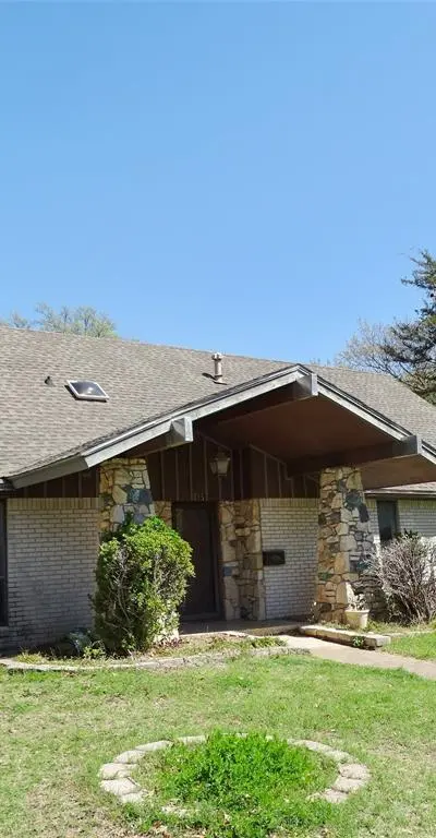 815 Wood River Road, Dallas TX 75232 - Photo 2