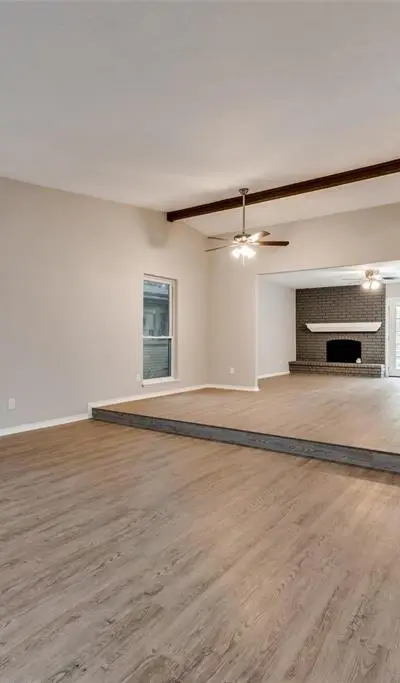 2122 Foxcroft Lane, Arlington TX 76014 - Photo 4