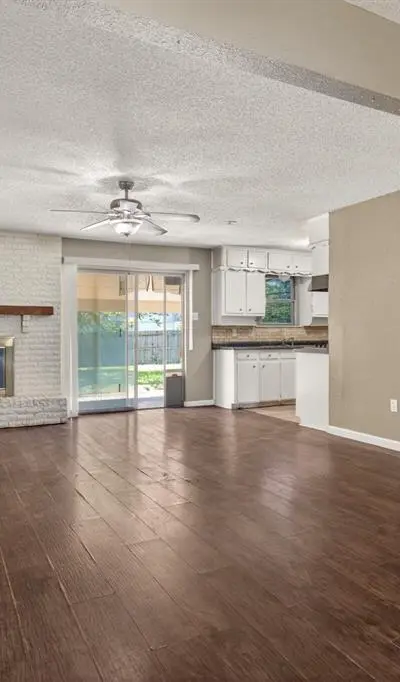 5732 Bonnie Wayne Street, Haltom City TX 76117
