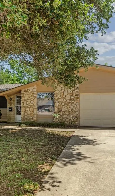 5732 Bonnie Wayne Street, Haltom City TX 76117 - Photo 4