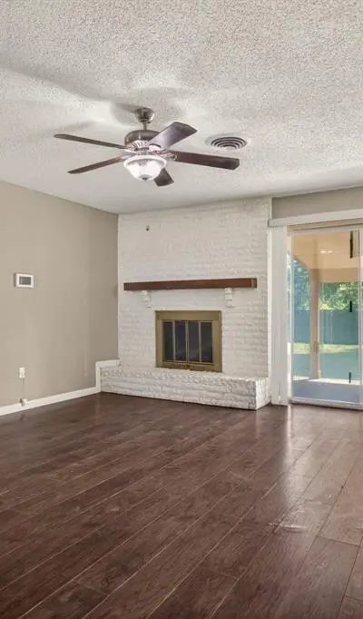 5732 Bonnie Wayne Street, Haltom City TX 76117 - Photo 5