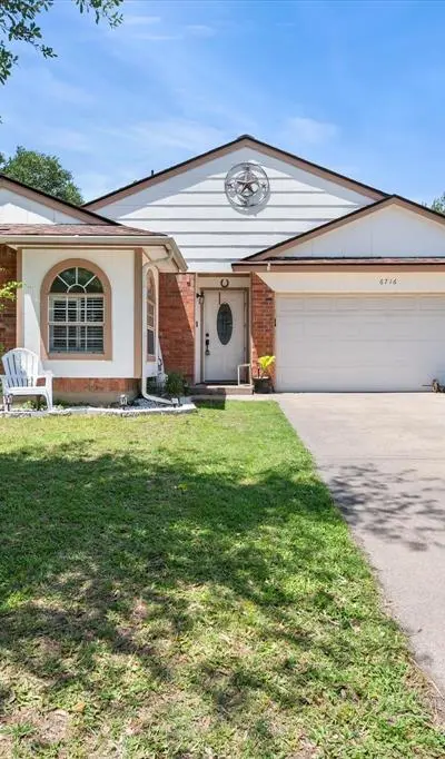6716 Copperwood Court, Arlington TX 76001