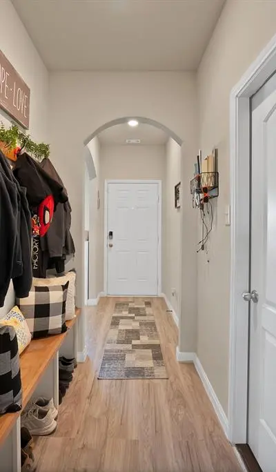 134 Yorktown Court, Venus TX 76084 - Photo 5