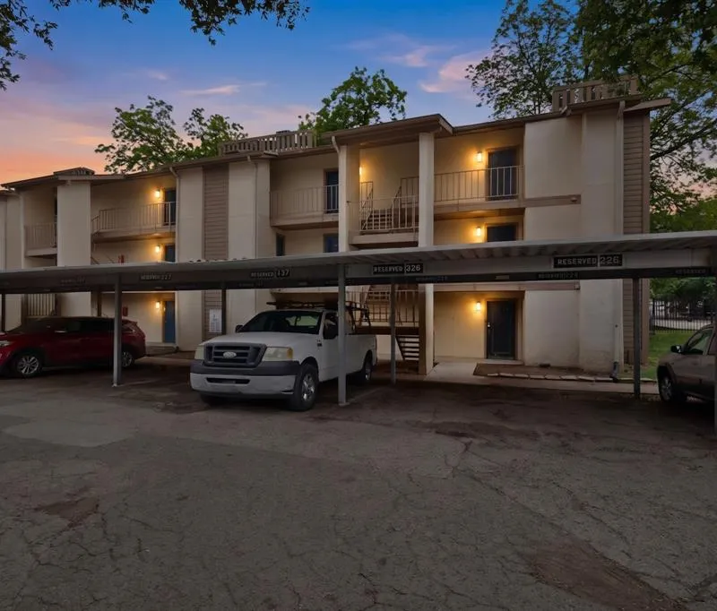 6050 Melody Lane # 227, Dallas TX 75231